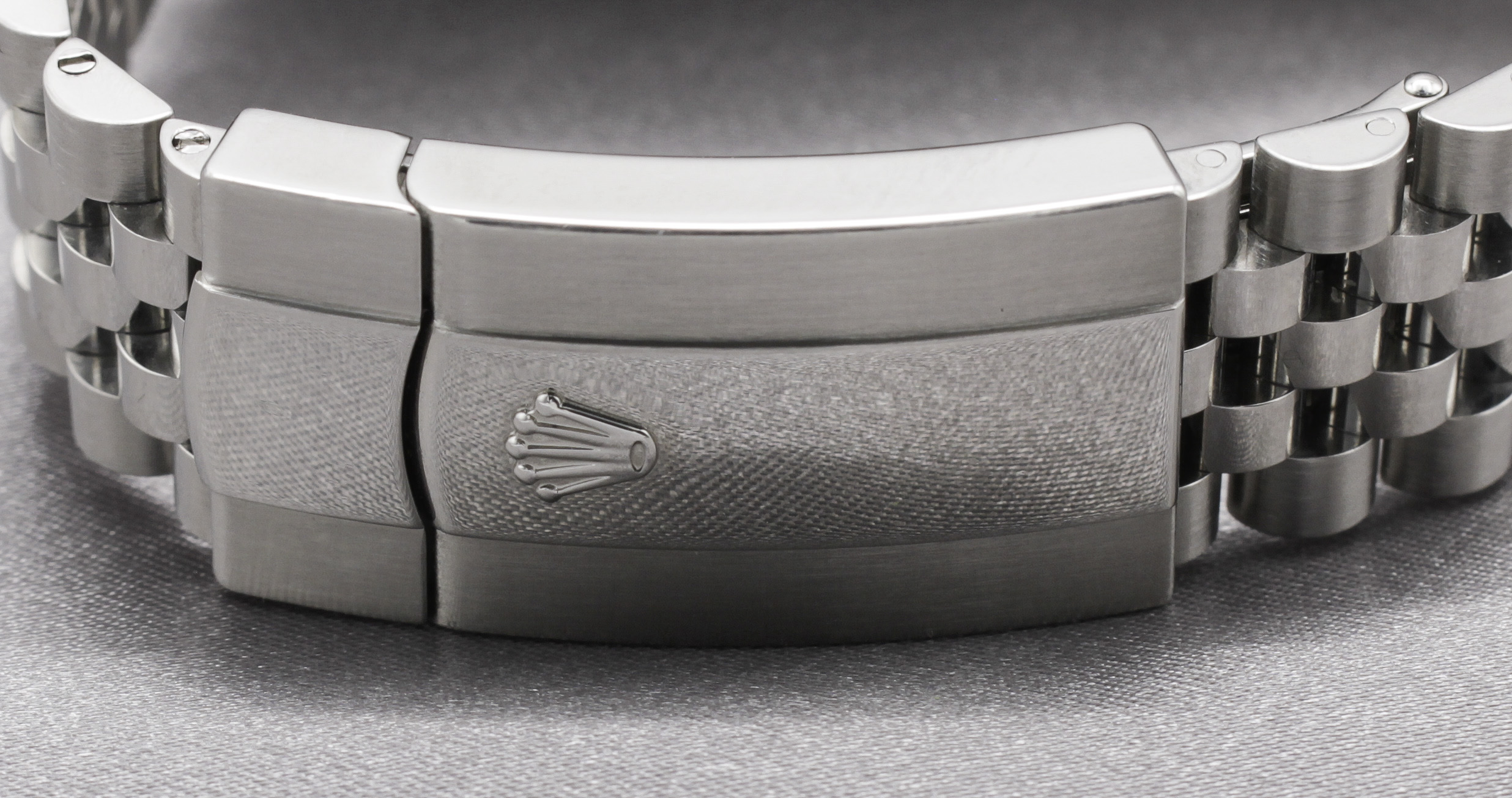 Rolex Sky-Dweller ref. 326934 — actual watch photograph