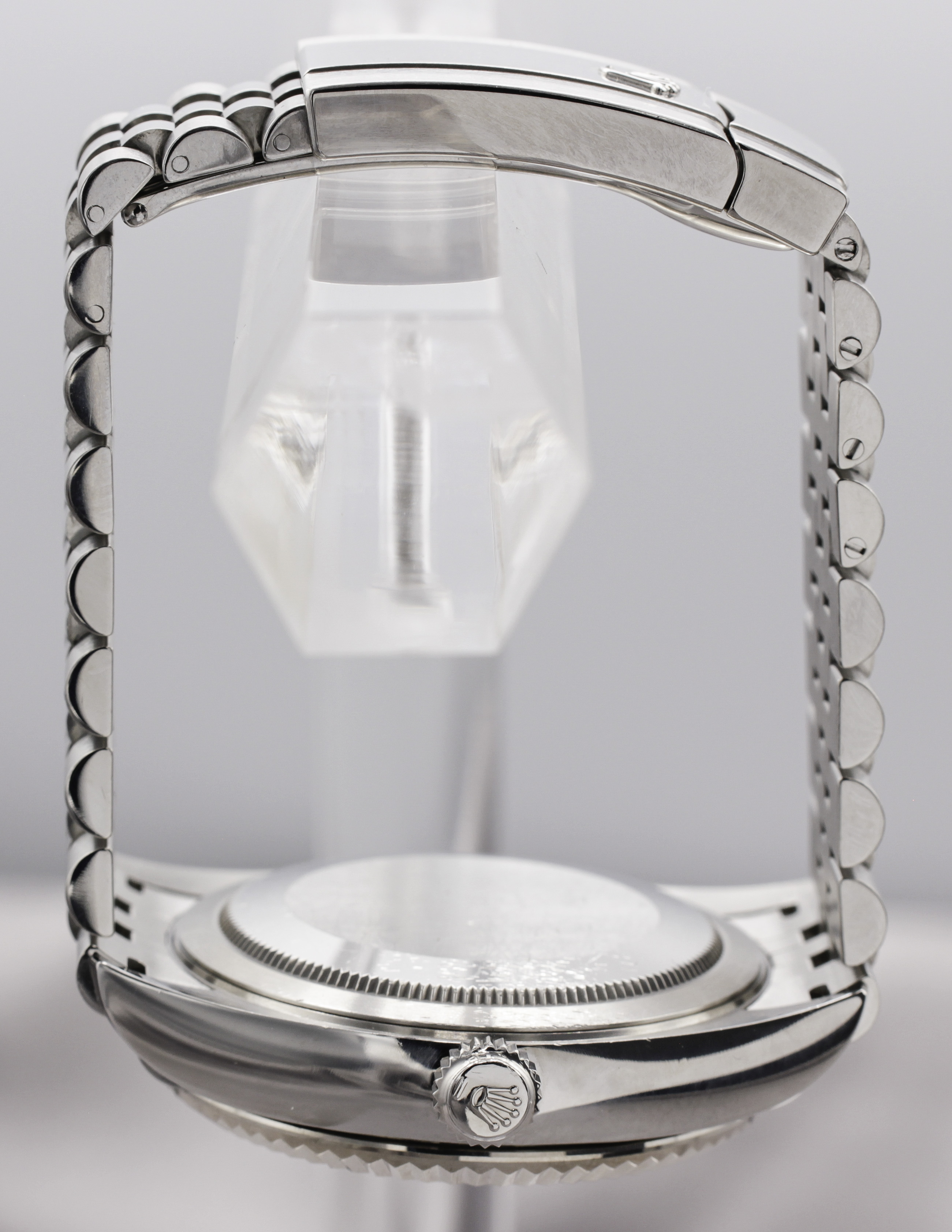Rolex Sky-Dweller ref. 326934 — actual watch photograph
