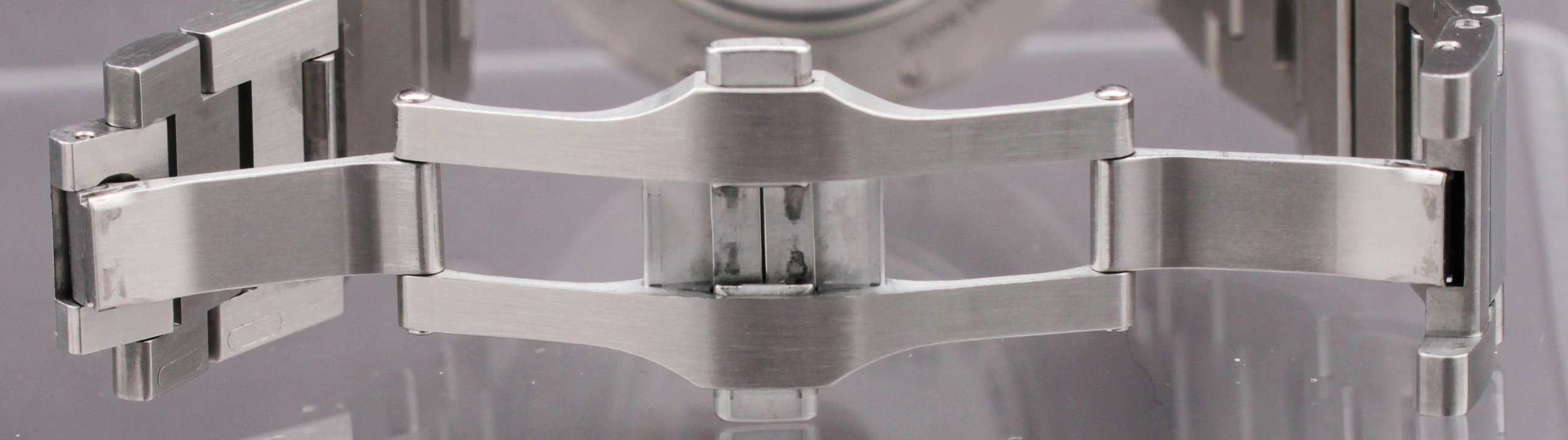 Cartier Pasha de Cartier ref. WSPA0009 — actual watch photograph