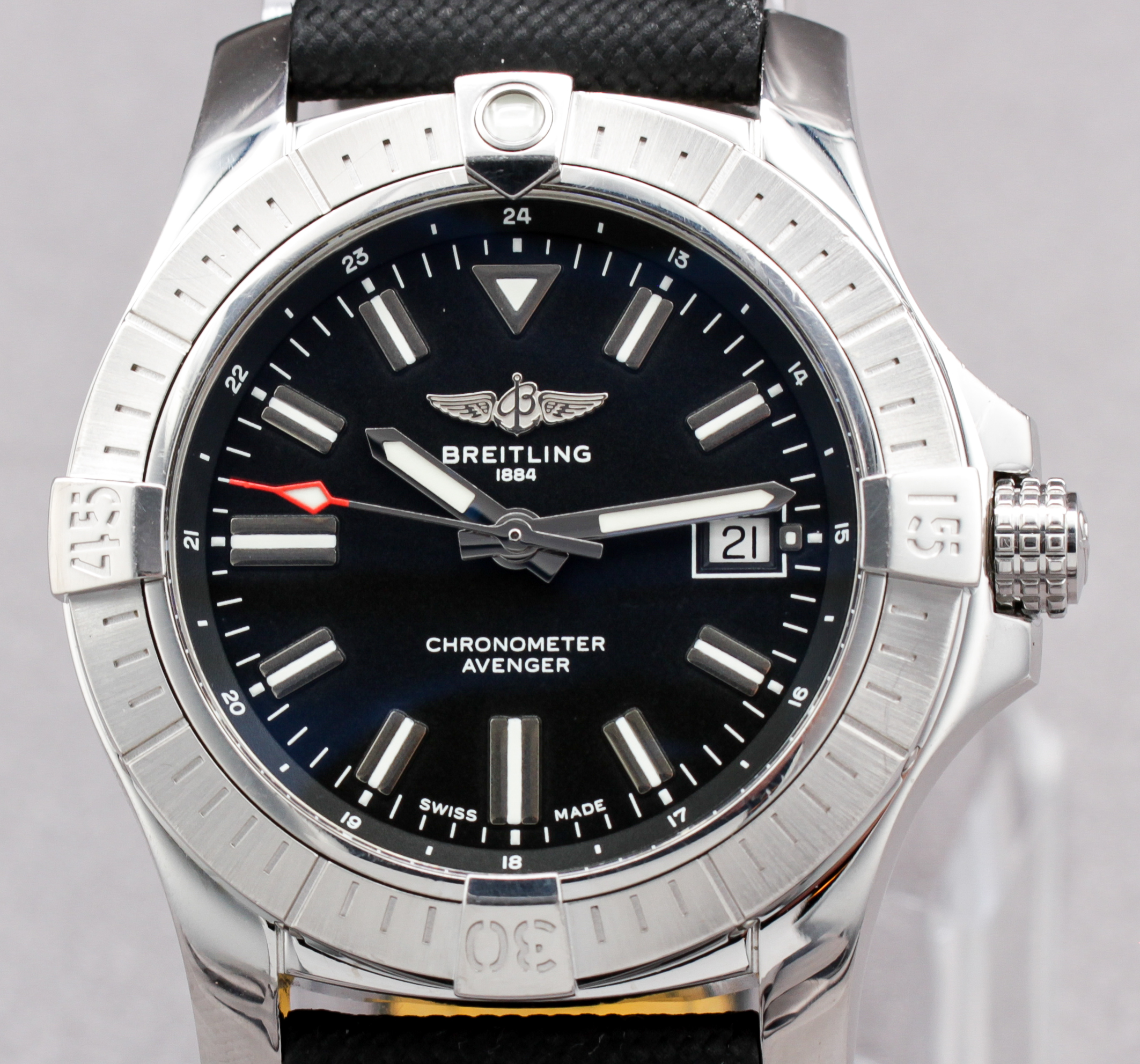 Breitling Avenger Automatic 43 ref. A17318 — dial view