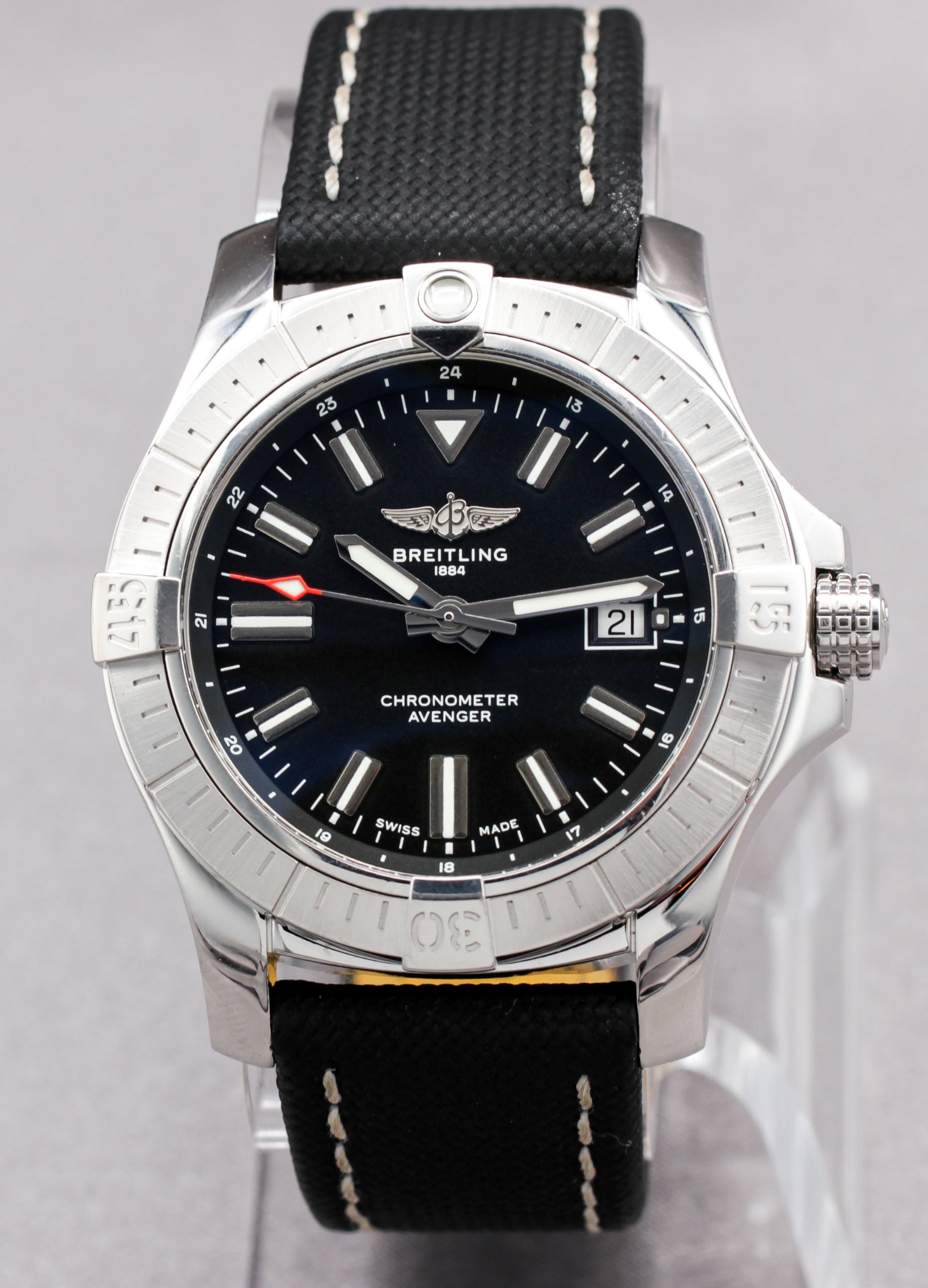Breitling Avenger Automatic 43 ref. A17318 — front view